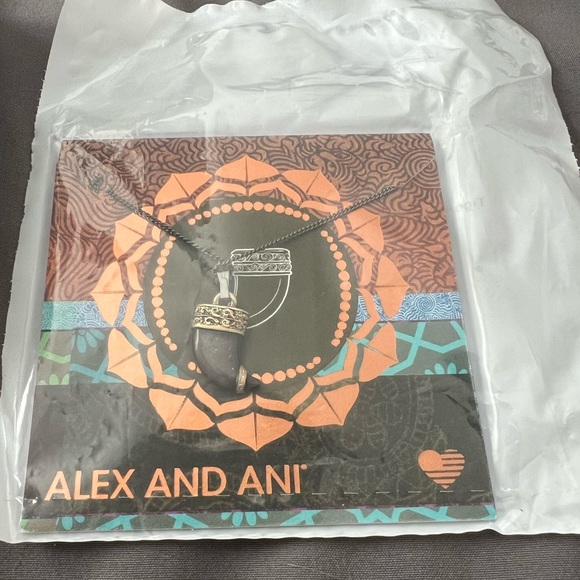 Alex and ani Tigers Claw 18” adjustable necklace in midnight silver - Picture 2 of 3